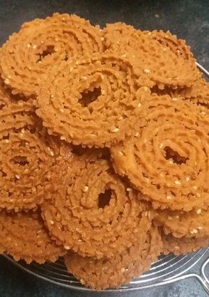 A picture of Mixed flour Instant chakli.