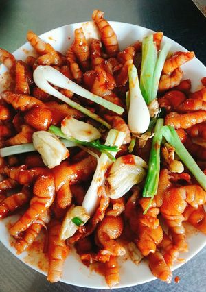 Hình của món Chân gà sauce cay.