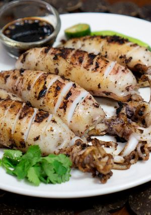A picture of Juicy Grilled Stuffed Squid.
