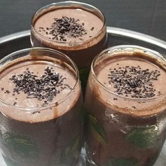 A picture of Chochlate milkshake.