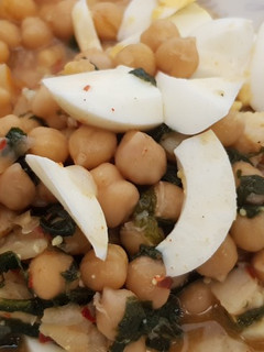 Foto principal de Potaje de Cuaresma, con garbanzos, espinacas y bacalao