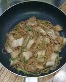 Ba rọi xào củ cải muối