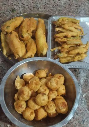 A picture of Mix pakode.