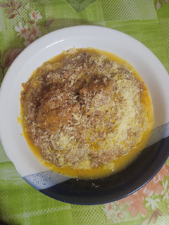Una foto de Albóndigas de carne picada con polenta