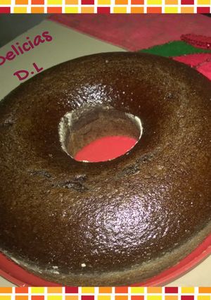 Una foto de Bizcocho de chocolate fácil y económico