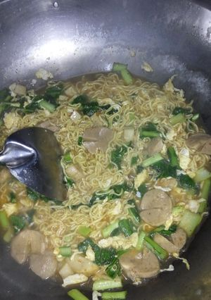 Foto resep Mie Kuah Kental Spesial by ummu asy syifa