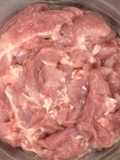 หมูนุมหมูนุ่ม