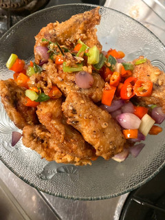Foto resep Sayap ayam goreng oseng bawang