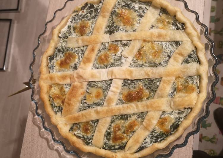 Recetta di Fatto in casa Crostata salata