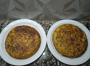 Una foto de Tortillas con pencas de acelga! Aprovechemos todo😉👌