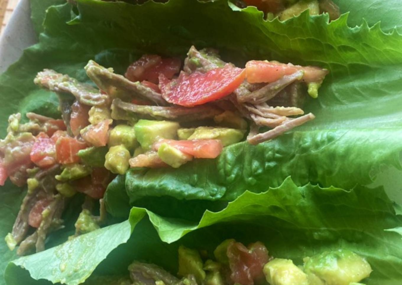 Tacos de Lechuga rellenos de salpicón de res