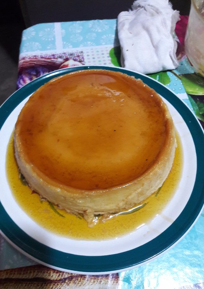 Una foto de Flan napolitano