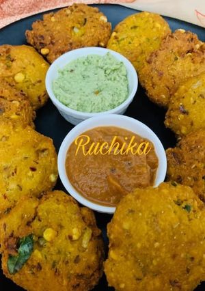 A picture of Spicy masala vada.
