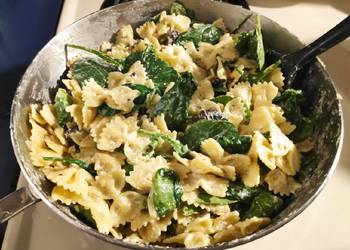 Easy Recipe Goat Cheese Mushroom  Spinach Pasta Delicious Nutritious
