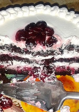 Feketeerdő torta🍰 recept fotója