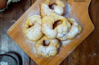 Resep Donat Kepang yang Bikin Ngiler