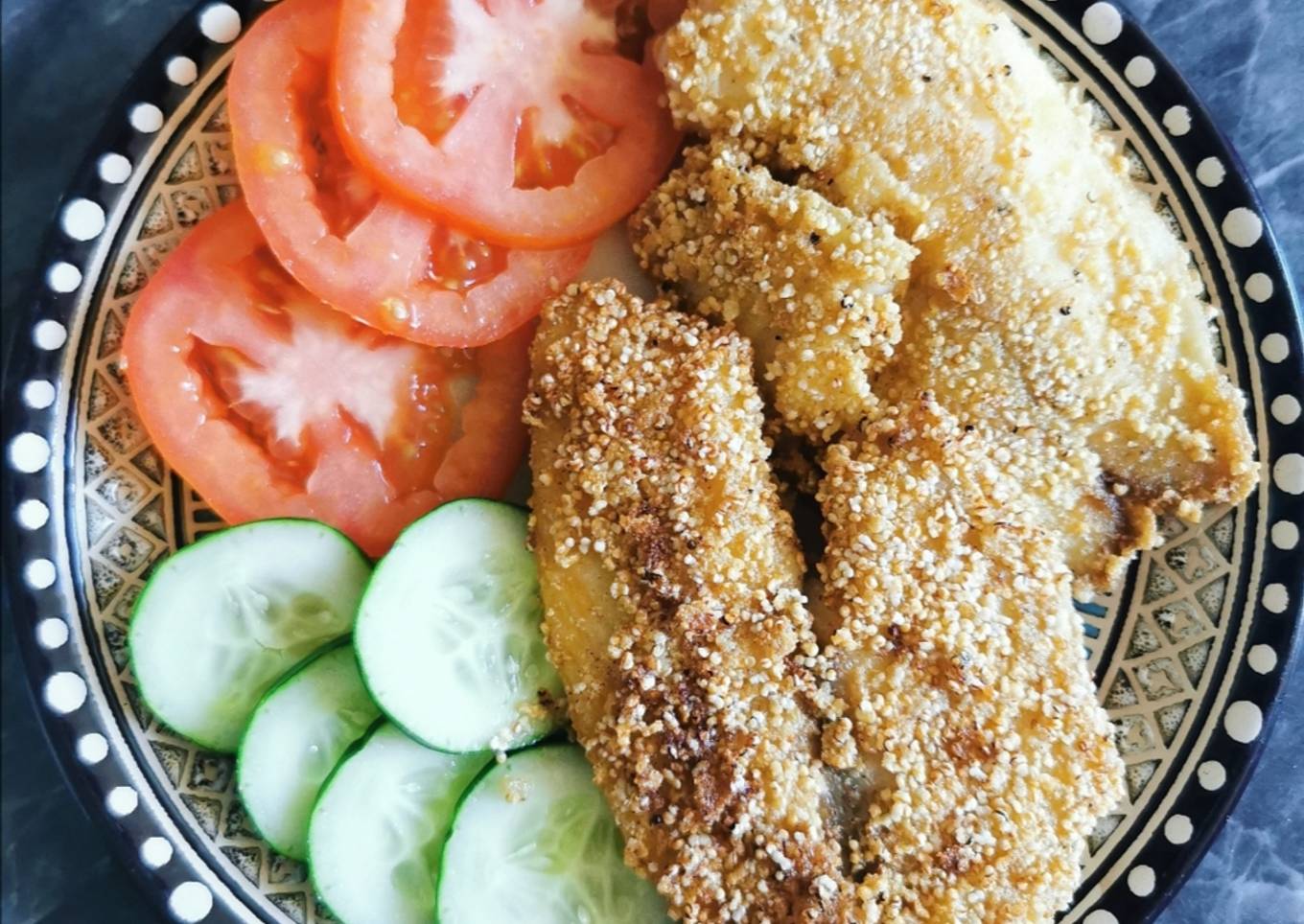 Filete de pescado empanizado con avena y amaranto