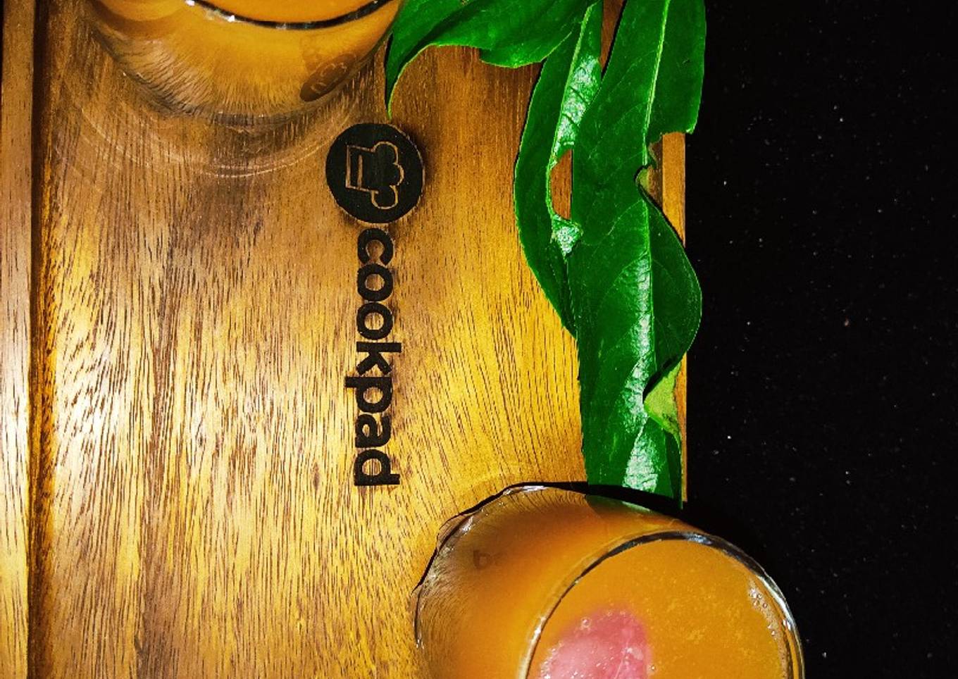 Loquat Lemonade (Eriobotrya Japonica)