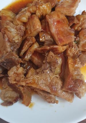 Hình của món Thịt chân giò chiên nước mắm.