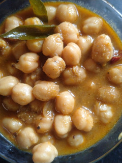 சன்னா மசாலா (Channa masala recipe in tamil) செய்முறை முக்கிய புகைப்படம்