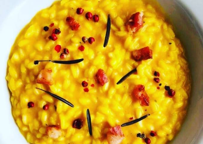 Ricetta di Fatto in casa Risotto alla zucca con provola affumicata e guanciale croccante