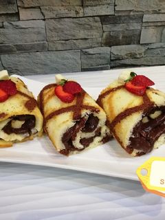 عکسی از دستور کیک رولی شکلاتی 🍫