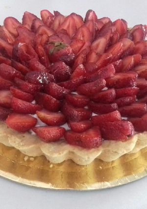 Una foto de Tarta de frutilla 🍓🍓🍓