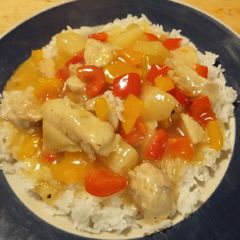 A picture of Sweet and Sour Chicken.