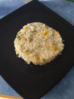 Una foto de Arroz con verduras y salsa de soja