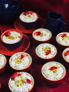 عکسی از دستور دسر شب های لبنان