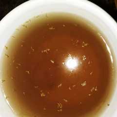 A picture of Infusión de hierbas y fresa. Gourmet🌹.