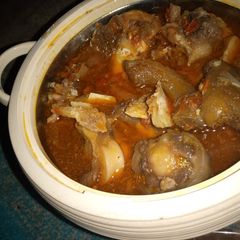 A picture of Cow leg.