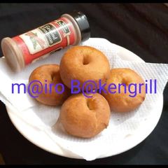 A picture of Cinnamon Doughnut.