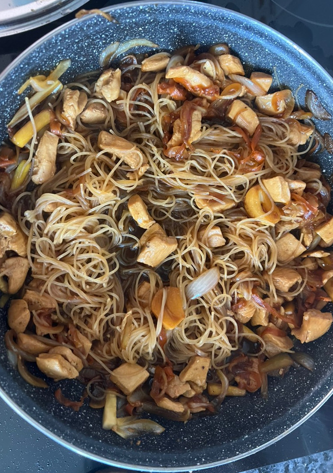 Una foto de Fideos chinos