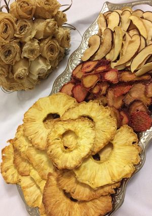 عکسی از دستور میوه خشک