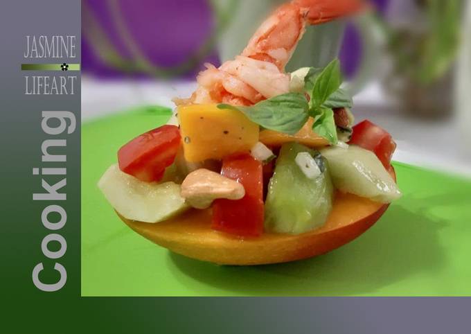 Mango, Fruits and Shrimp Salad with Nuts