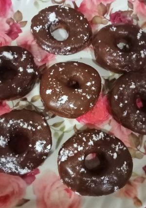 A picture of Chocolate doughnut.