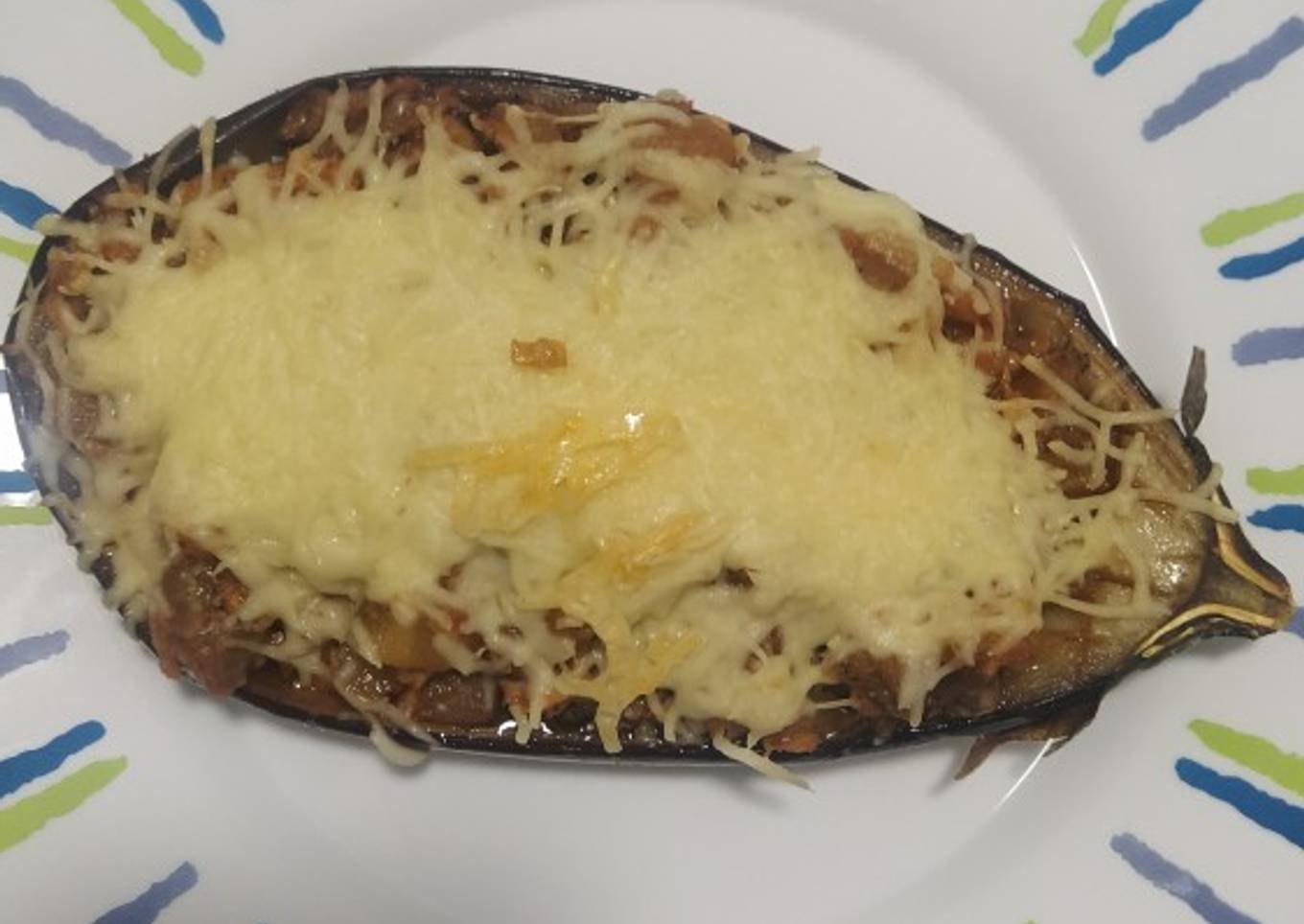 Berenjena rellena de atún