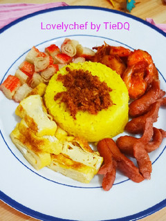 Foto resep Nasi Kuning Rice Cooker