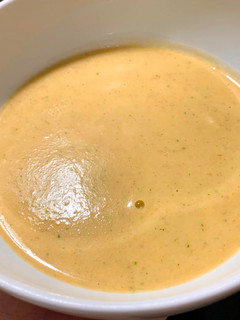 Una foto de Crema de calabacín y champiñón sin patata en Thermomix
