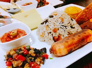 صورة لوصفة أرز بالخلطة والمكسرات