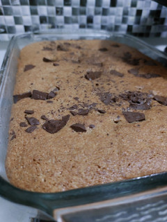 Una foto de Torta de banana y chocolate 🍫 🍌