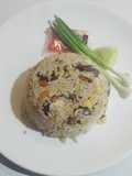 ข้าวผัดเนื้อ