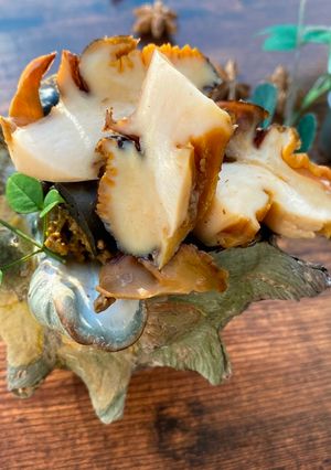 A picture of Roasted Turban Shell.