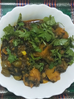 સુરણ દાણા ભાજી શાક (Suran Dana Bhaji Shak Recipe In Gujarati) રેસીપી મુખ્ય ફોટો