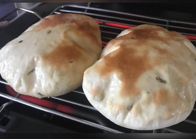 Whosayna’s Baked Naans