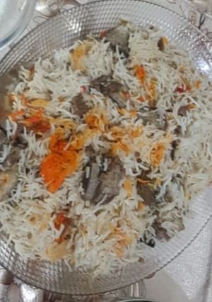 A picture of Yakhni pulao.