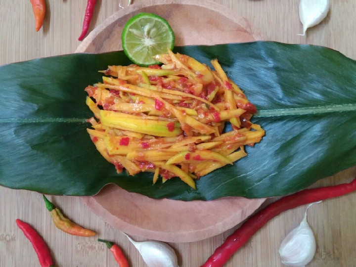 Ternyata ini loh! Bagaimana cara memasak Sambel Pencit/Mangga Muda yang nikmat