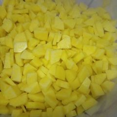 A picture of Potato wedges.