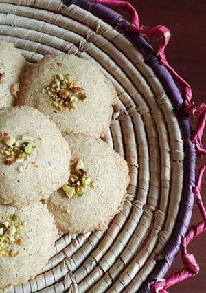 A picture of Nan Khatai.